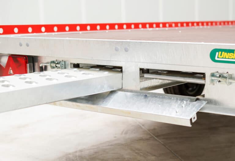 02_UF_Fahrzeugtransporter_dtl_01-3