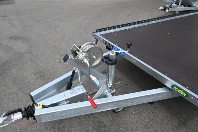 02_UF_Fahrzeugtransporter_dtl_L-ngstr-gerfahrgestell_01-5