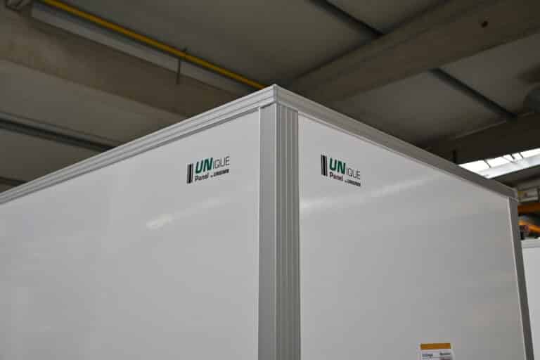 02_UKA_Koffer_Absenkanh-nger_dtl_Unique-Panels_01-1