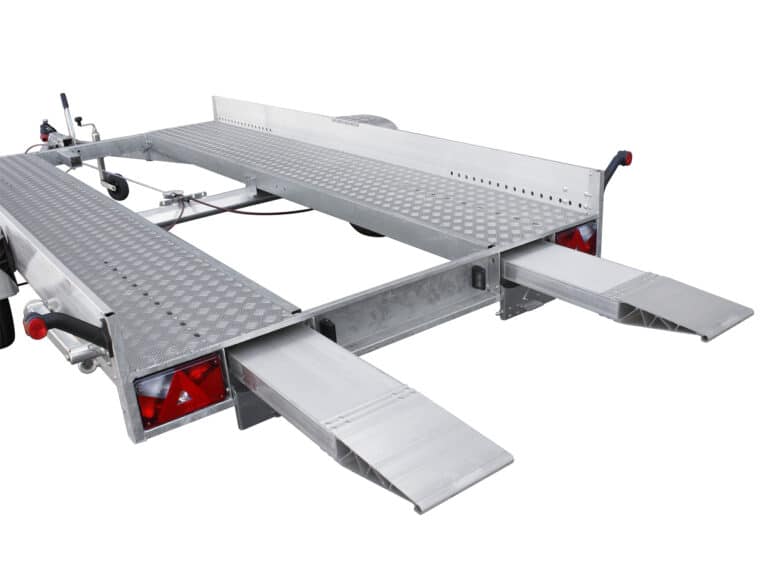 Anhaenger_PKW-Transporter-Fahrzeugtransporter_gebremst_Anssems_AMT-1300-400x188-ECO_BYsJjb4eqnWaVZ