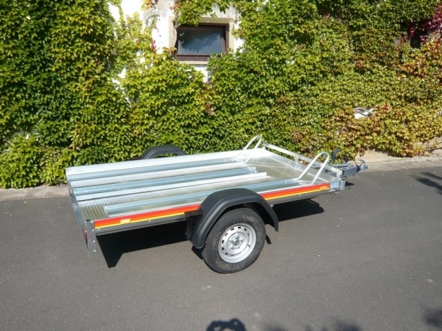 mot1025-151-1